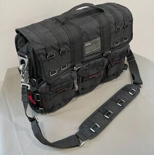 OAKLEY AP BAG Black SI Tactical Field Gear Range Laptop Messenger Dexter Rare